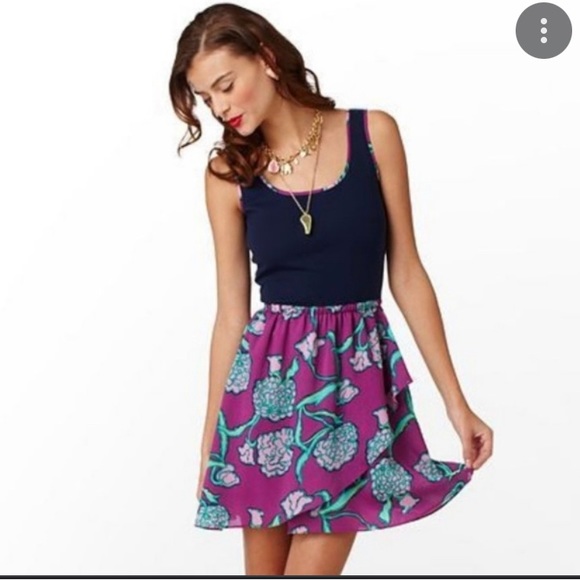 Lilly Pulitzer Dresses & Skirts - Lilly Pulitzer mini dress floral purple lavender sleeveless fit & flare size Med